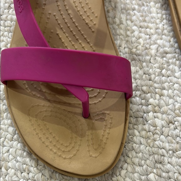 CROCS Womens Tulum Toe Post Sandal - Picture 6 of 9